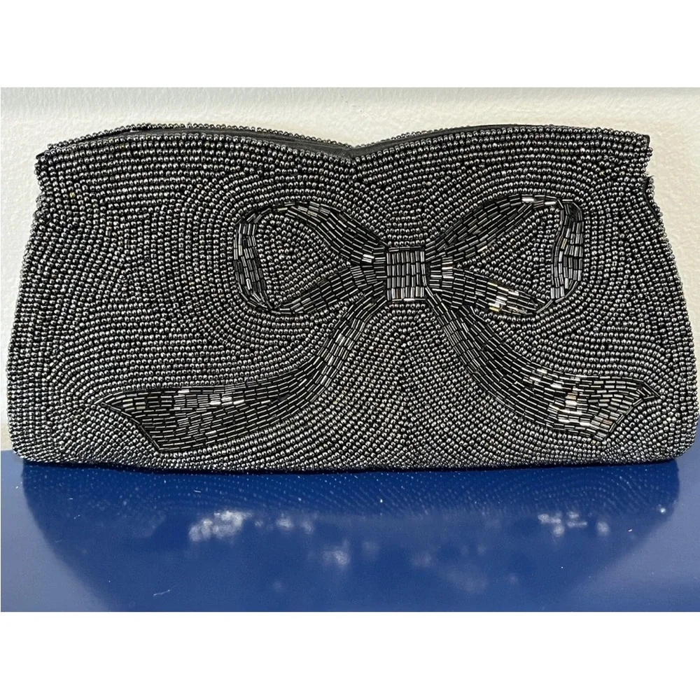 La Regale Black Beaded Purse Evening Bag Clutch Gray Bow Vintage 50s 60s Japan